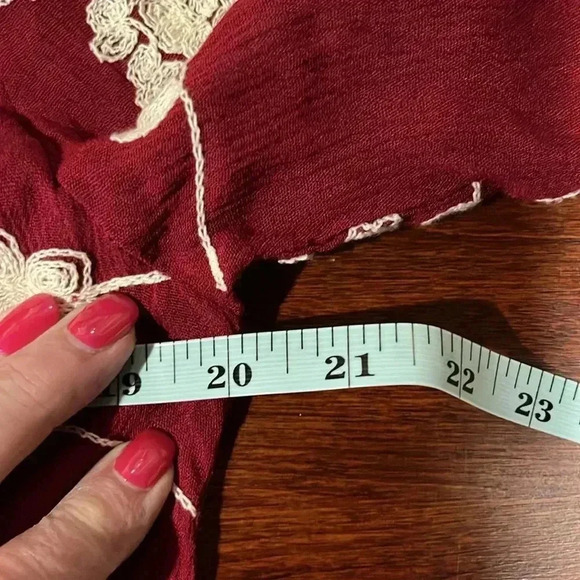 Altard State Womens Tunic/Top Cranberry/Cream XS Embroidered Floral Design Boho - Picture 11 of 13